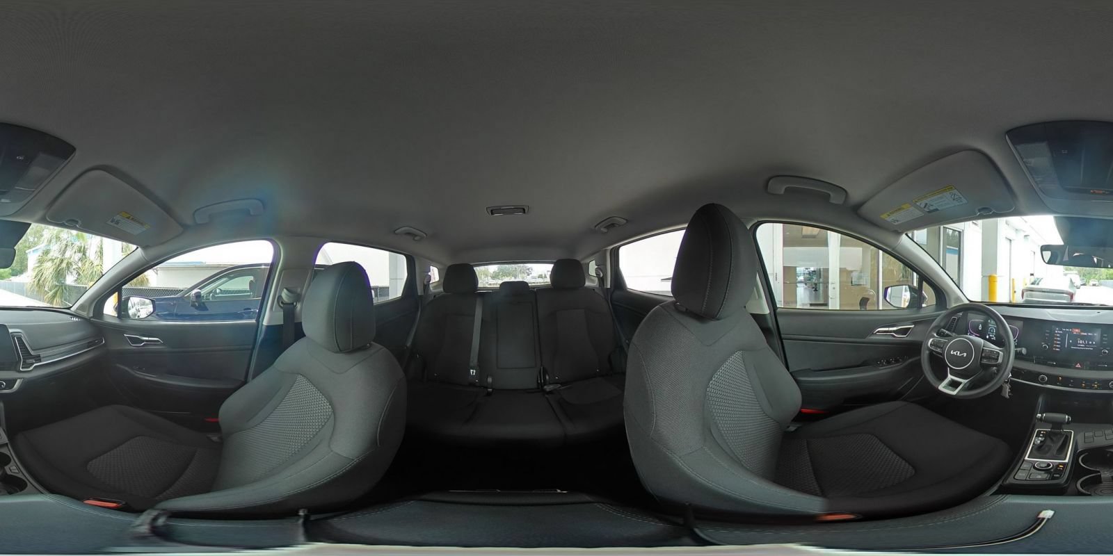 Used 2025 Kia Sportage LX FWD image 41