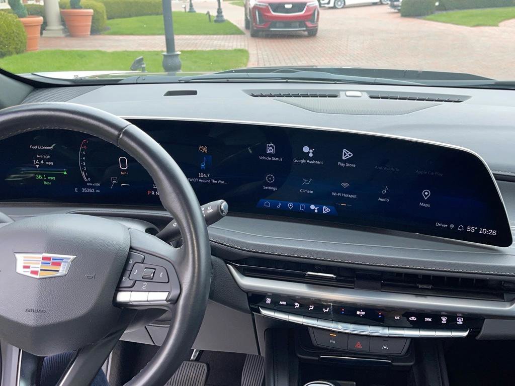 Used 2024 Cadillac XT4 Premium Luxury image 20