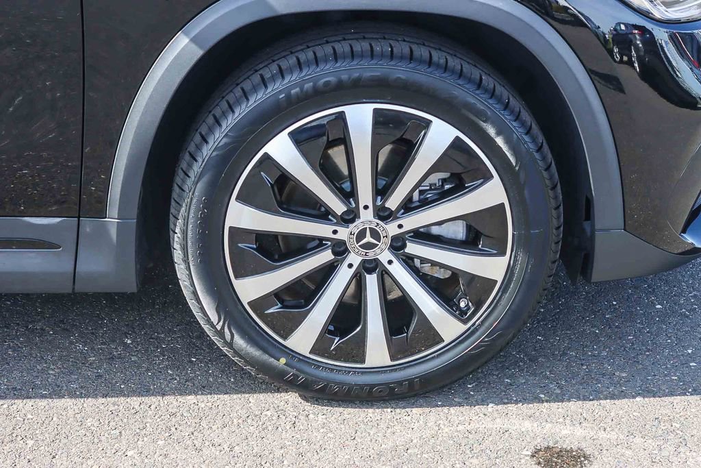 Used 2021 Mercedes-Benz GLA 250 4MATIC image 16