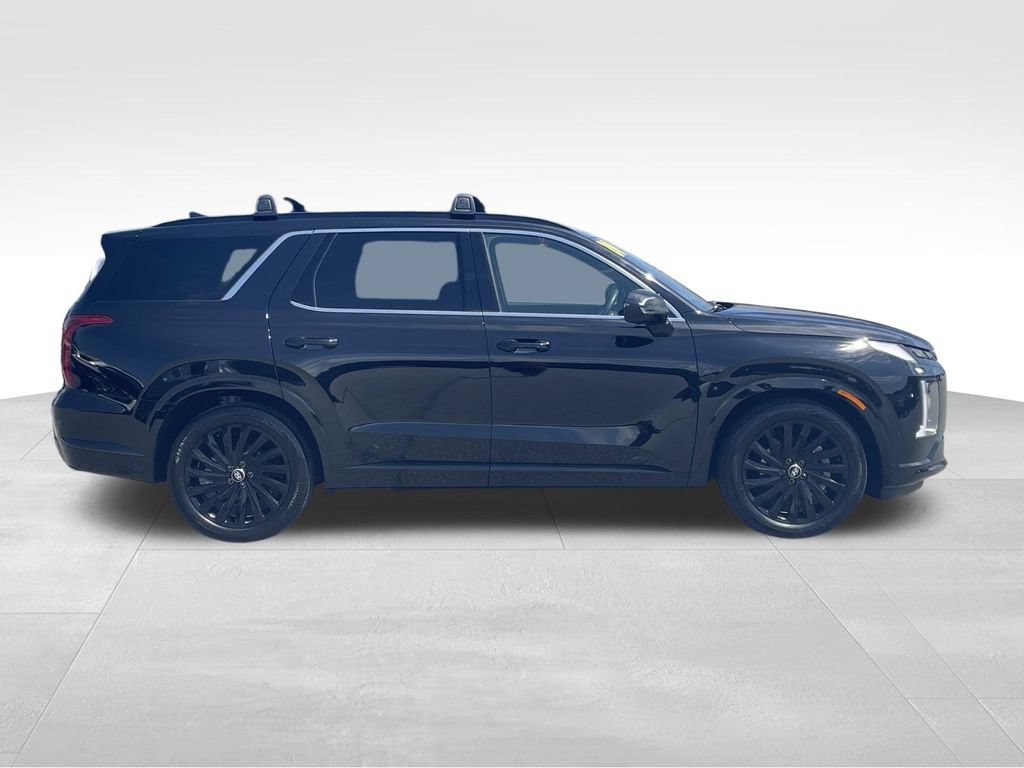 Used 2024 Hyundai Palisade Calligraphy AWD/4WD image 2