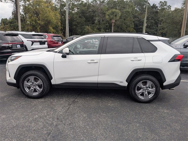 Used 2025 Toyota RAV4 XLE image 7