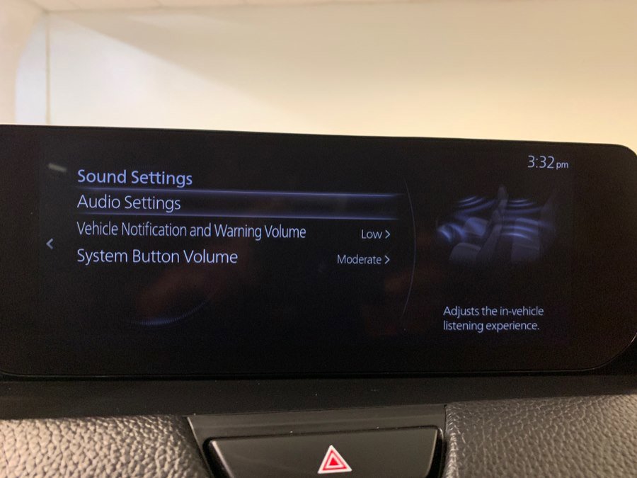 Used 2024 MAZDA CX-90 3.3 Turbo w/ Preferred Plus image 31