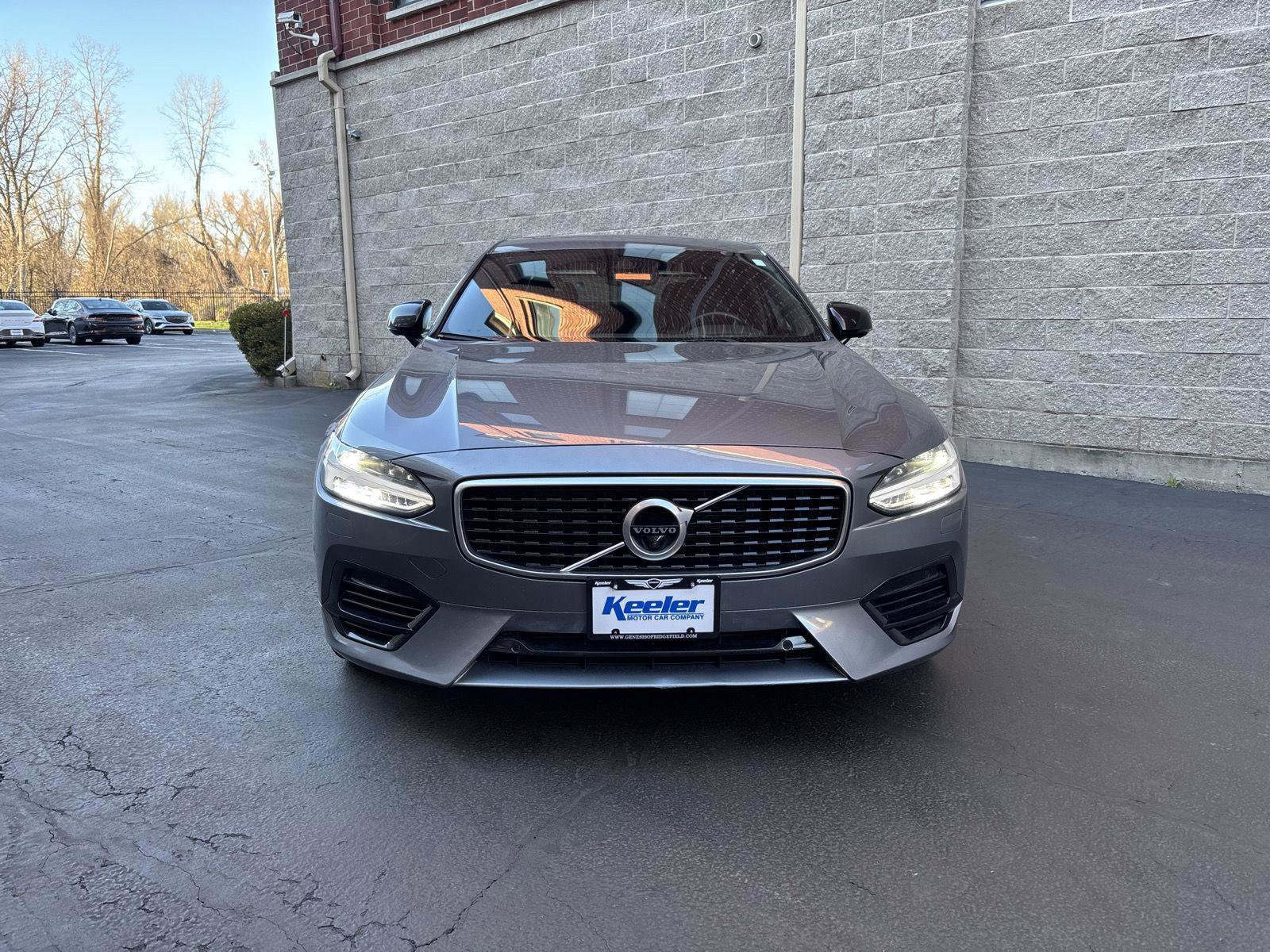 Used 2020 Volvo S90 T8 Inscription image 5