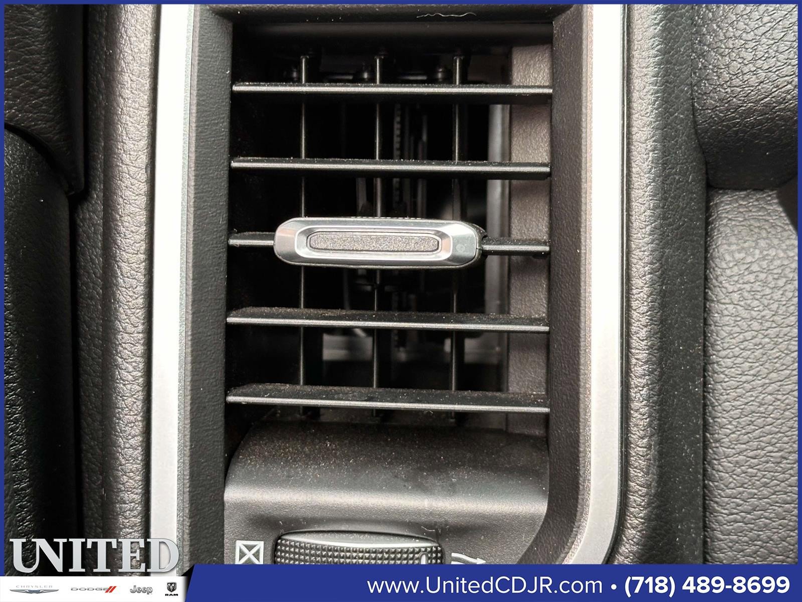 Used 2024 RAM 2500 Big Horn w/ Level 2 Equipment Group image 29