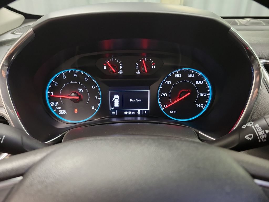 Used 2018 Chevrolet Equinox LS FWD image 26