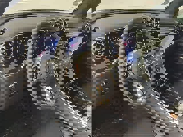 Certified 2026 Mercedes-Benz GLC 300 4MATIC image 9