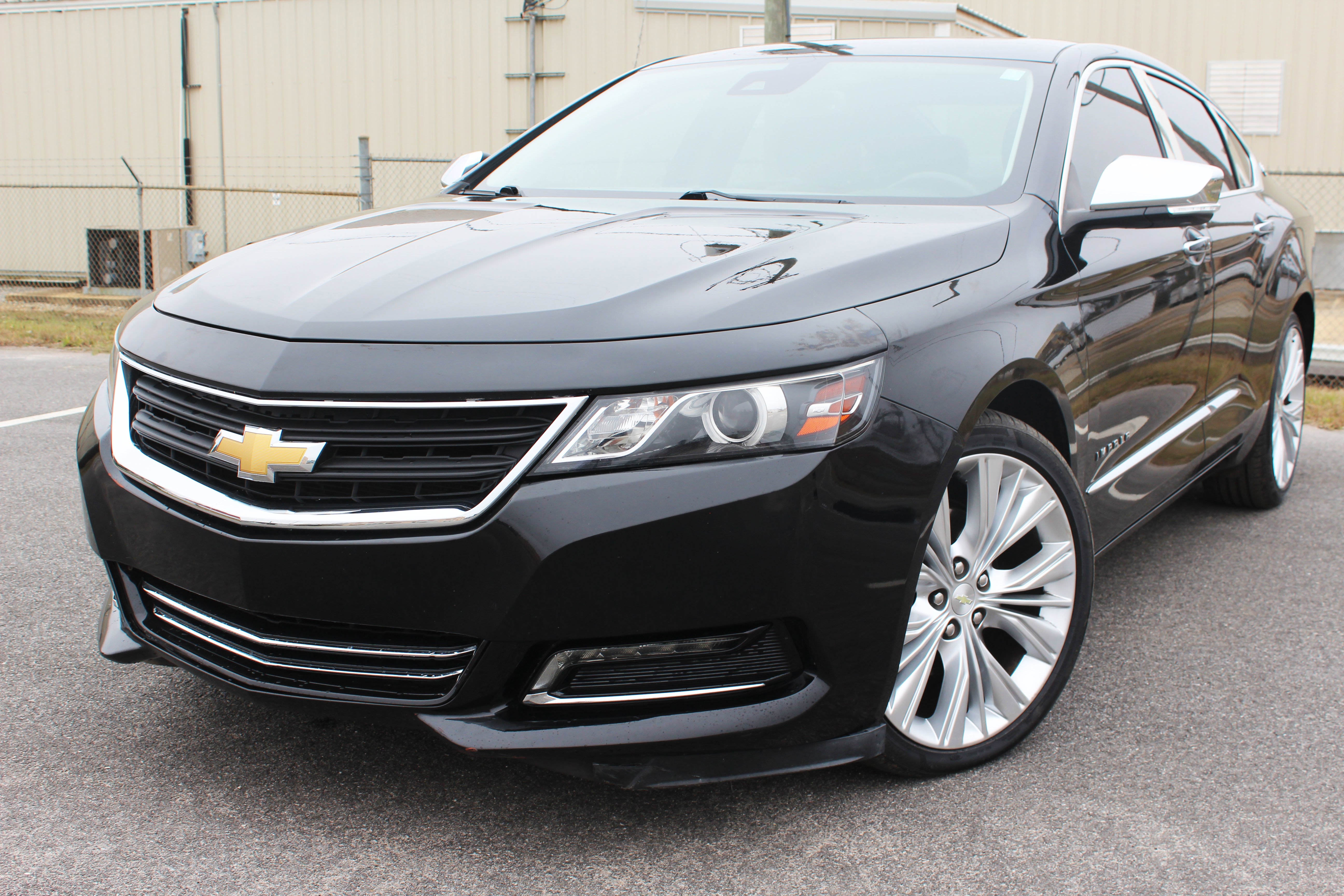 Used 2017 Chevrolet Impala Premier w/ Enhanced Convenience Package image 1