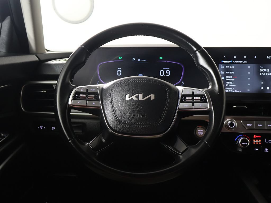 Used 2023 Kia Telluride LX AWD/4WD image 36