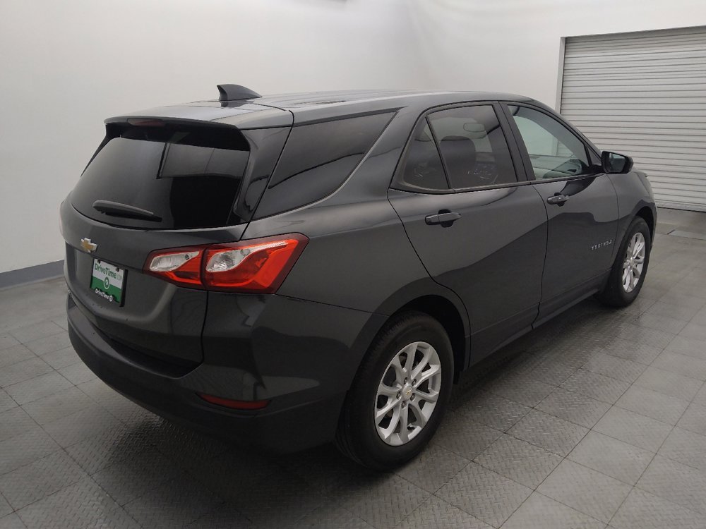 Used 2021 Chevrolet Equinox LS w/ LS Convenience Package FWD image 9