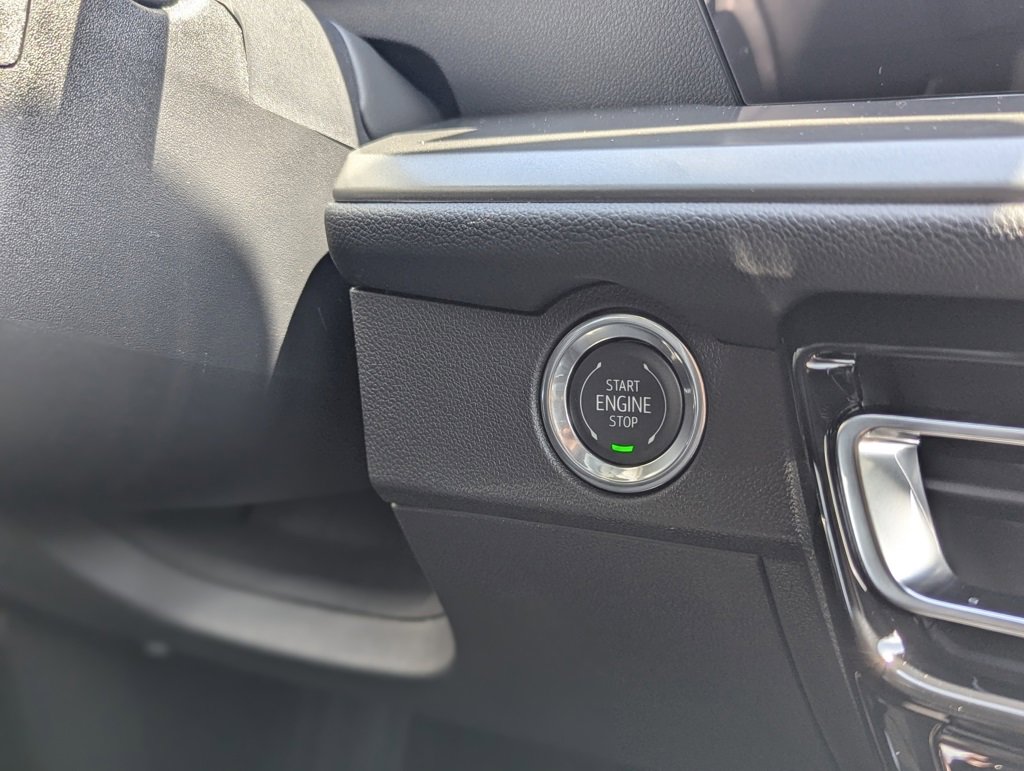 New 2026 Chevrolet Traverse LT image 21