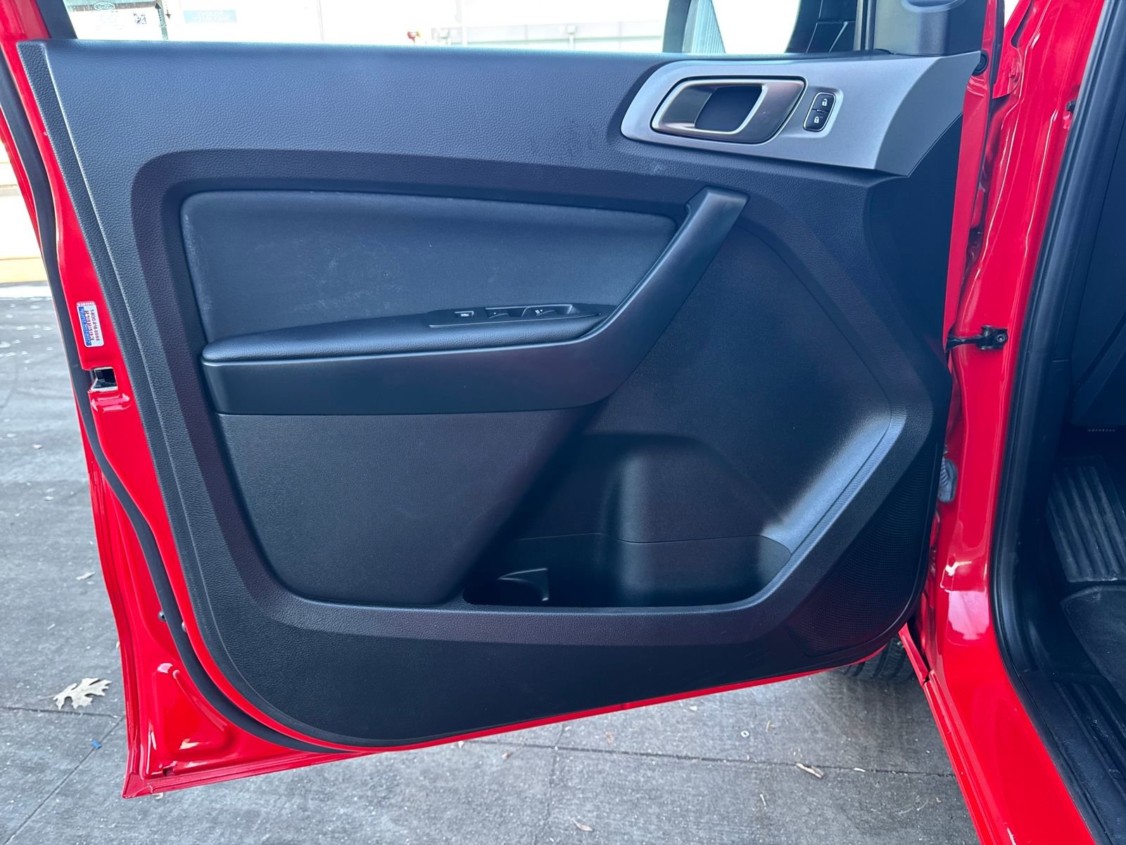 Used 2021 Ford Ranger XLT w/ Equipment Group 301A Mid image 9