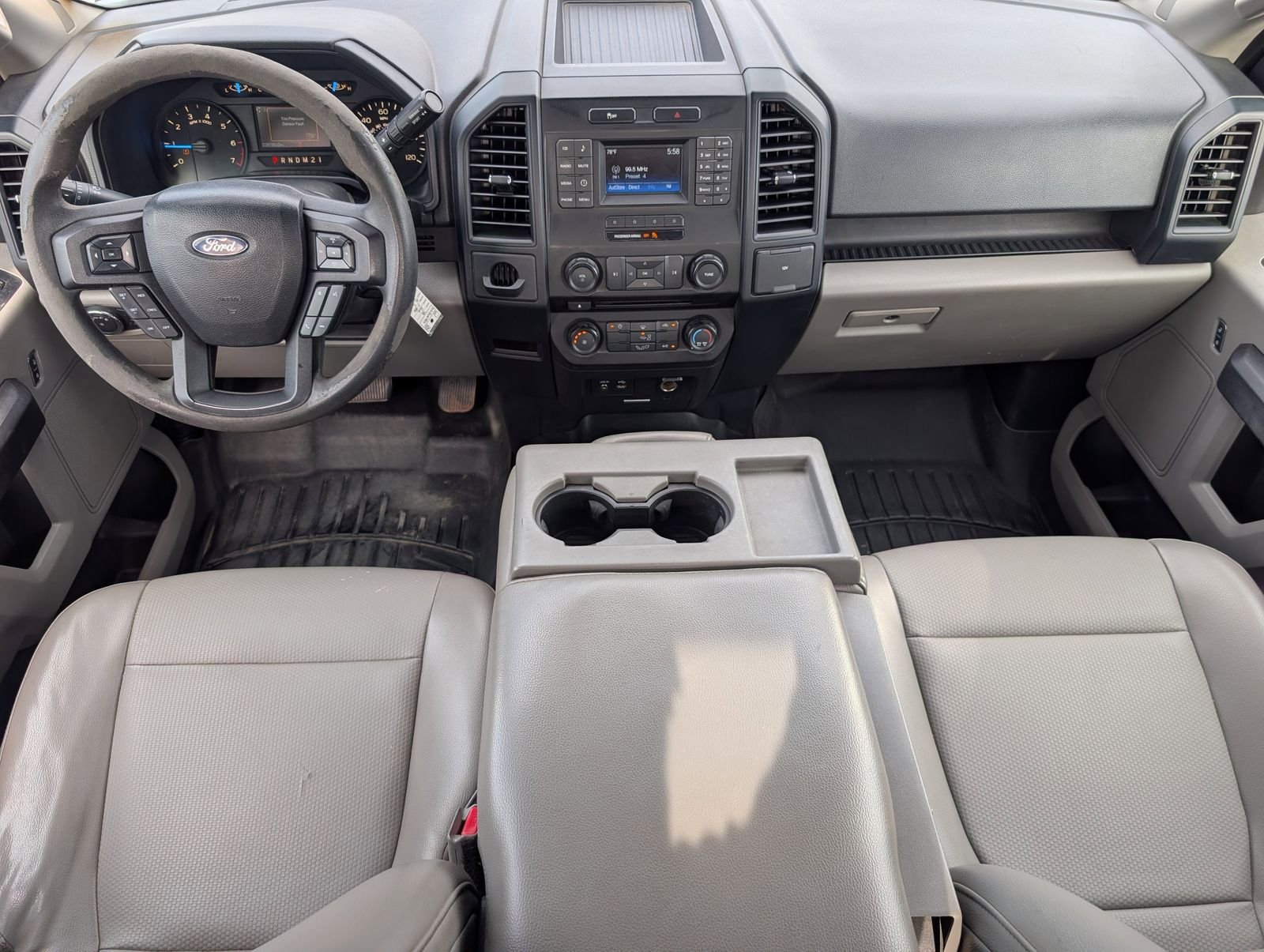 Used 2015 Ford F150 XL w/ Equipment Group 101A Mid RWD image 5