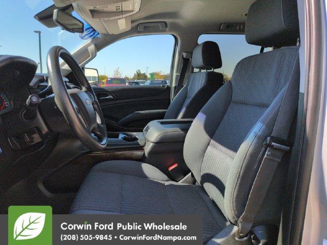 Used 2019 Chevrolet Suburban 4WD w/ Enhanced Driver Alert Package image 23