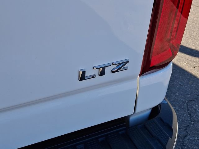 Used 2024 Chevrolet Silverado 2500 LTZ image 24