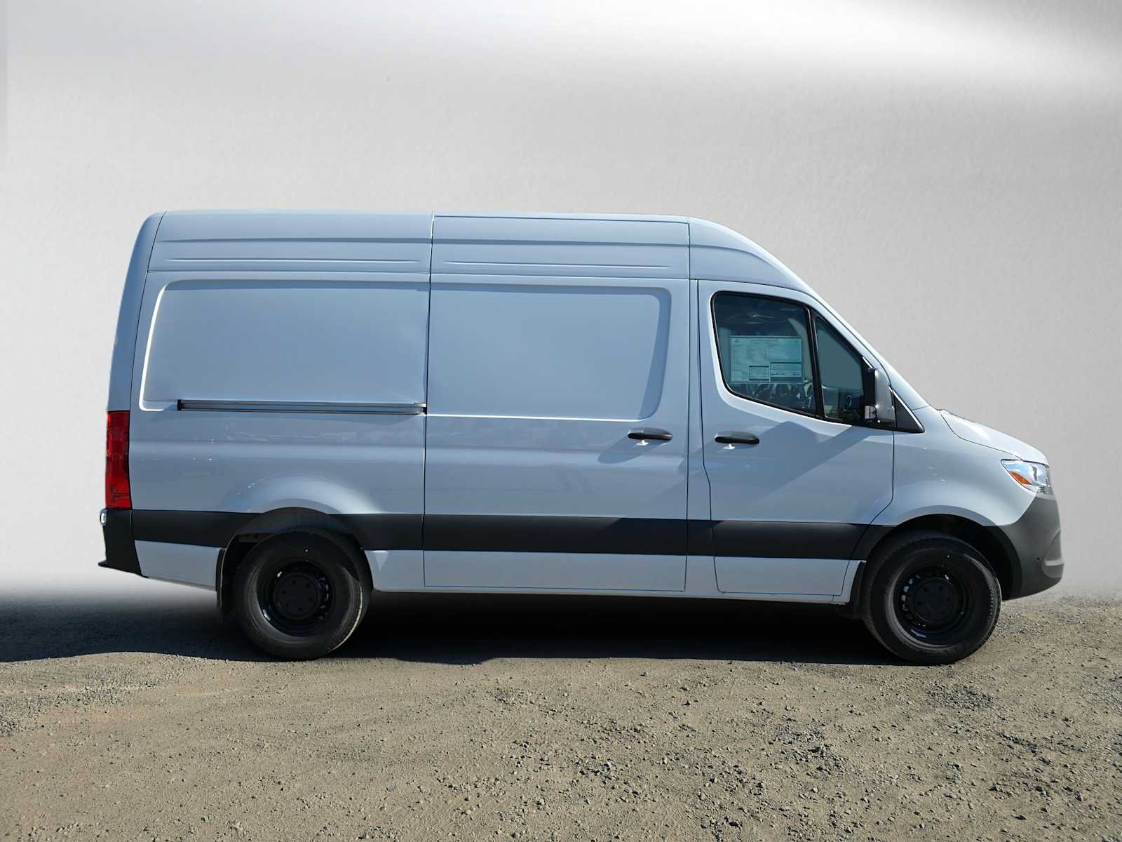 New 2026 Mercedes-Benz Sprinter 2500 image 2