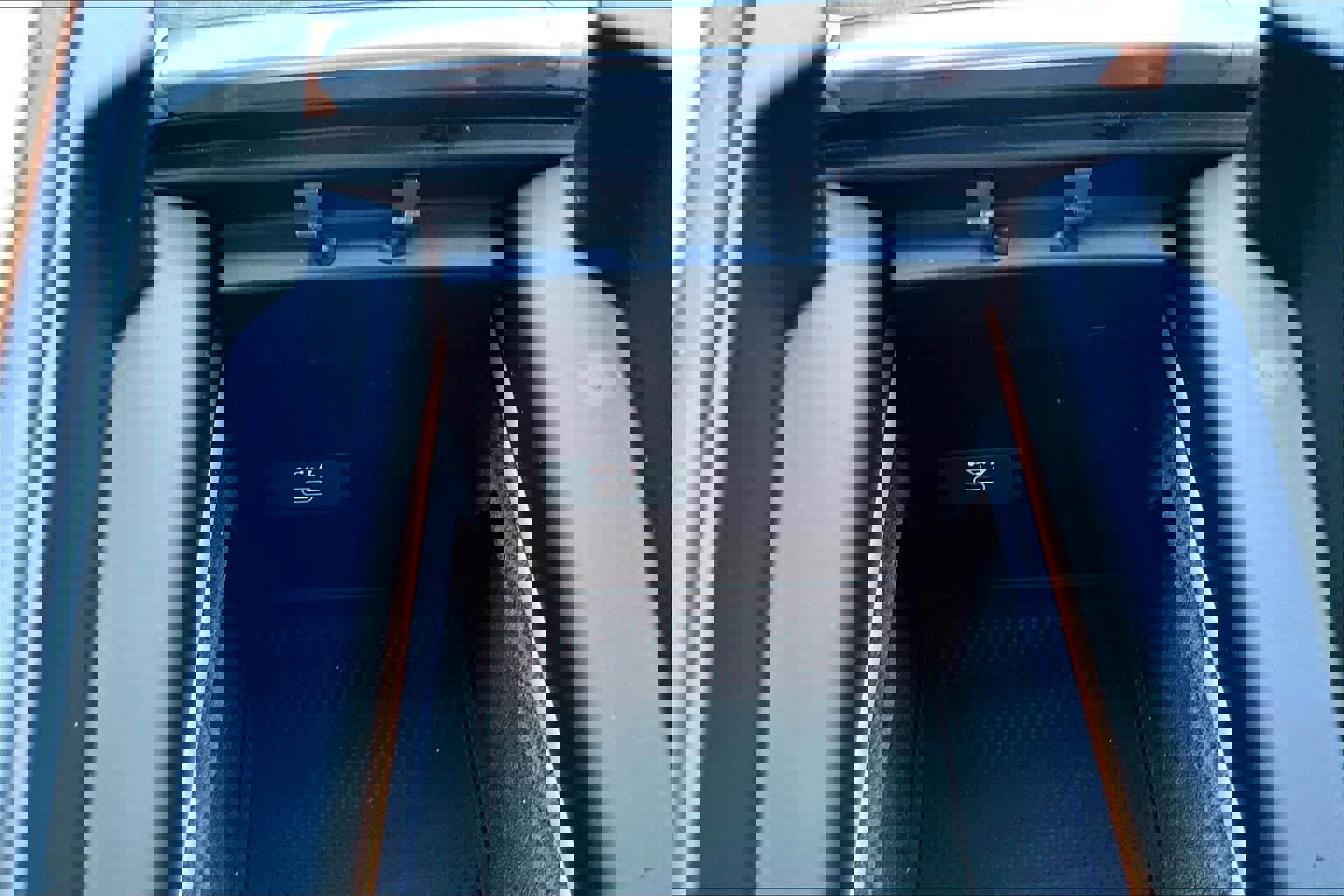 Used 2022 BMW X7 xDrive40i w/ M Sport Package image 38