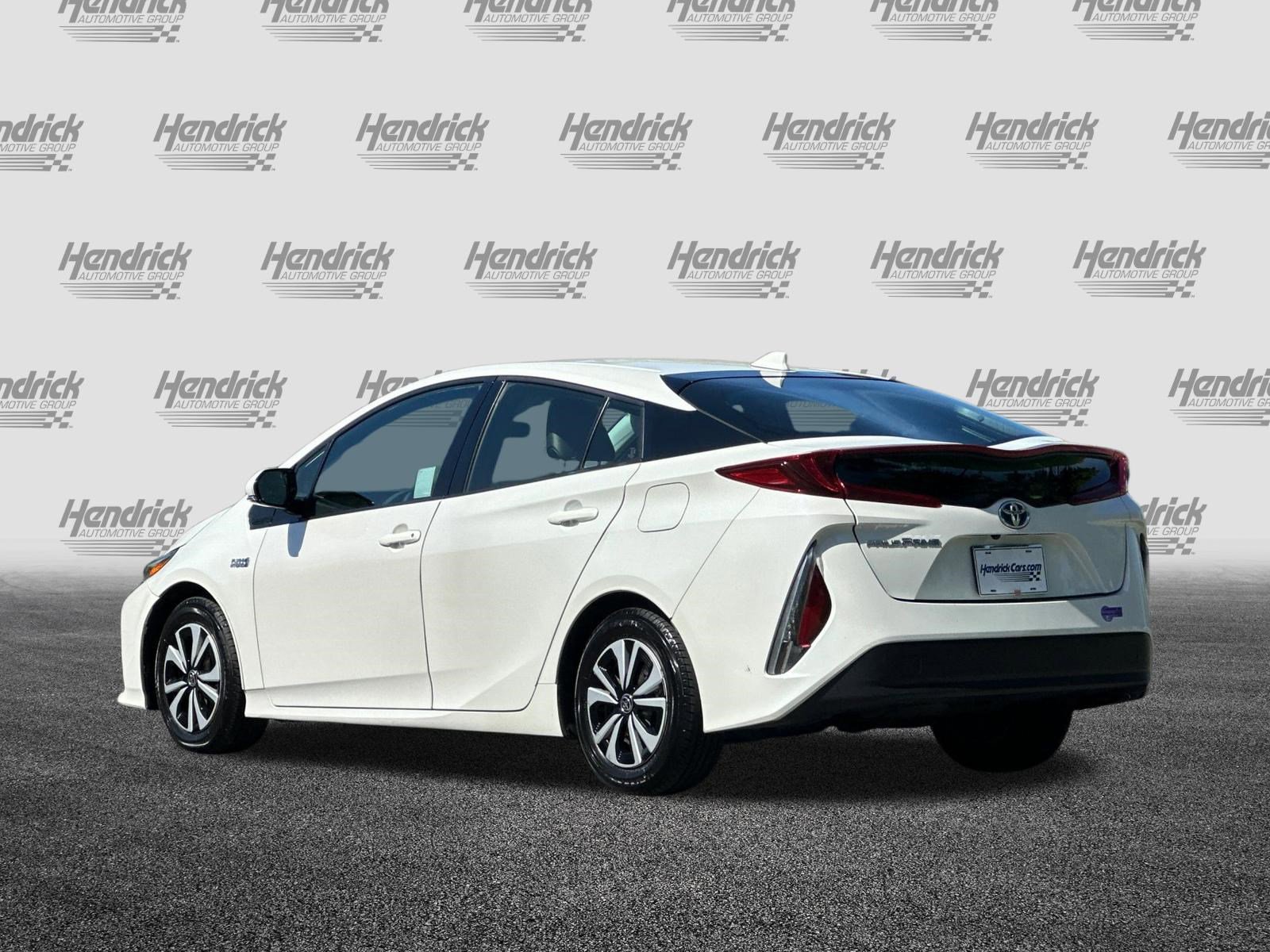 Used 2019 Toyota Prius Prime Premium image 7