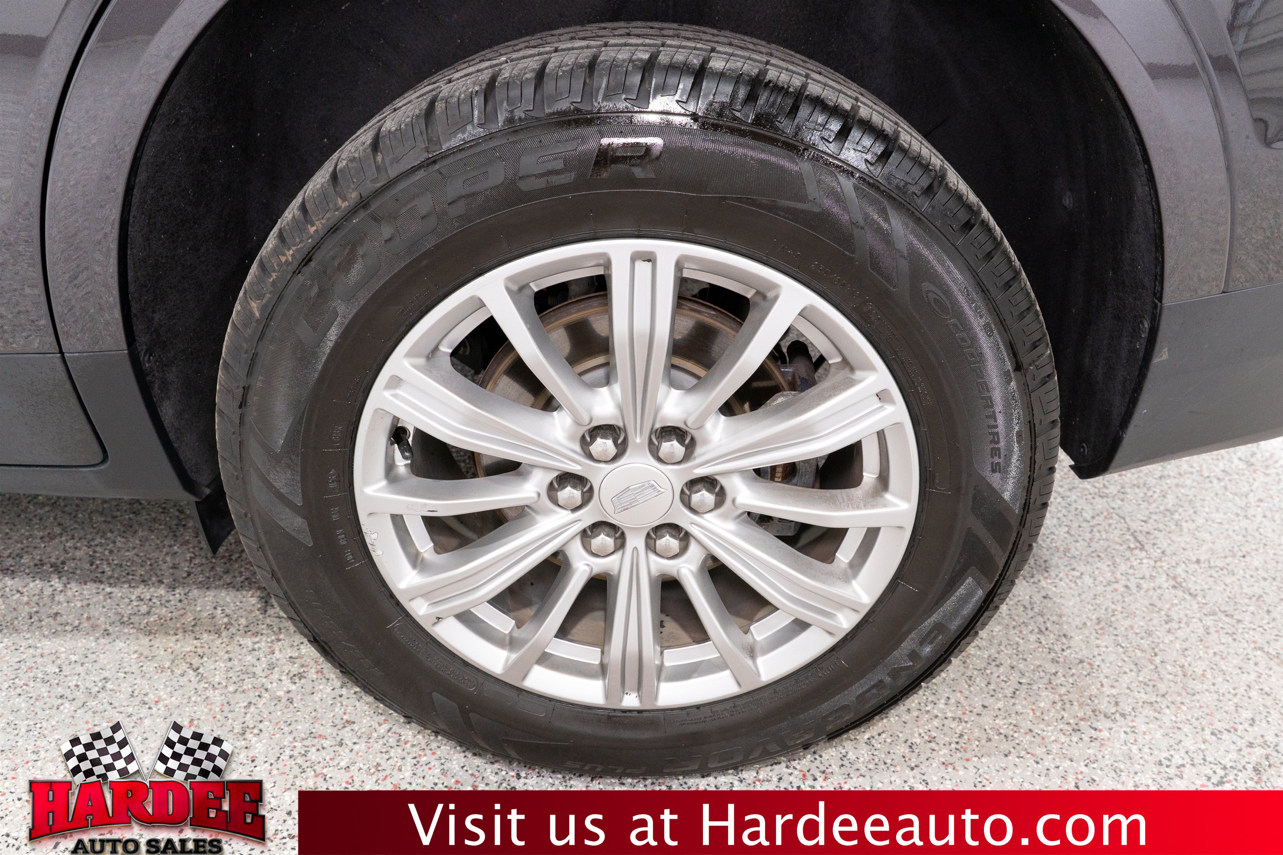 Used 2019 Cadillac XT5 FWD image 10