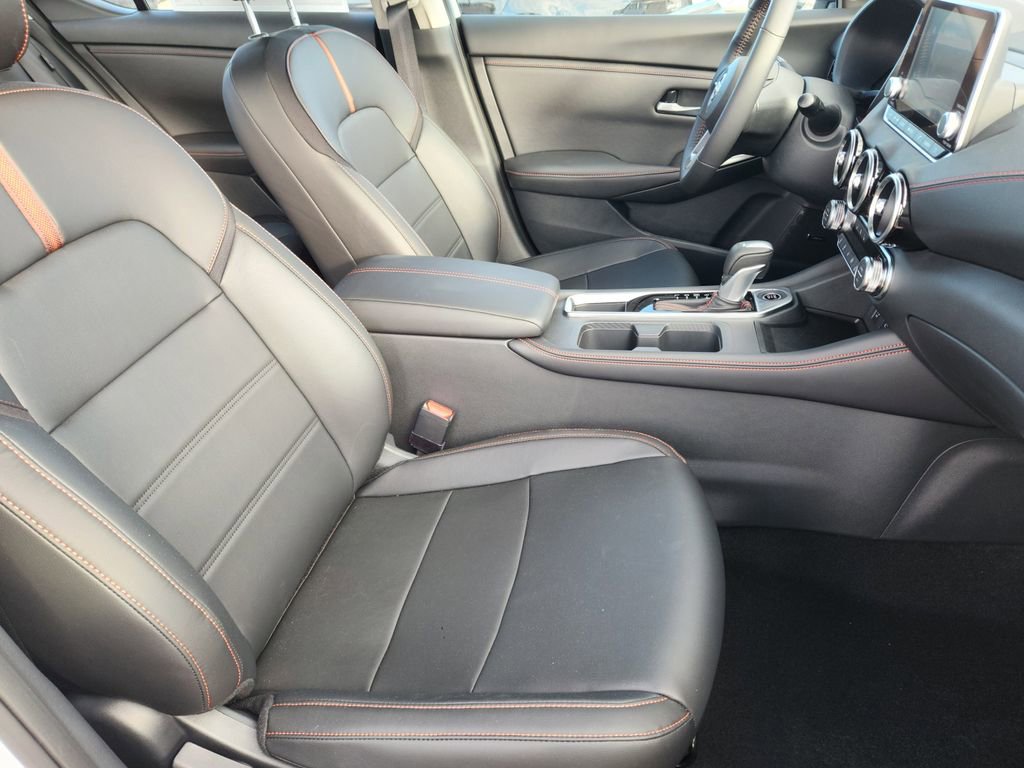 New 2025 Nissan Sentra SR w/ SR Premium Package image 14