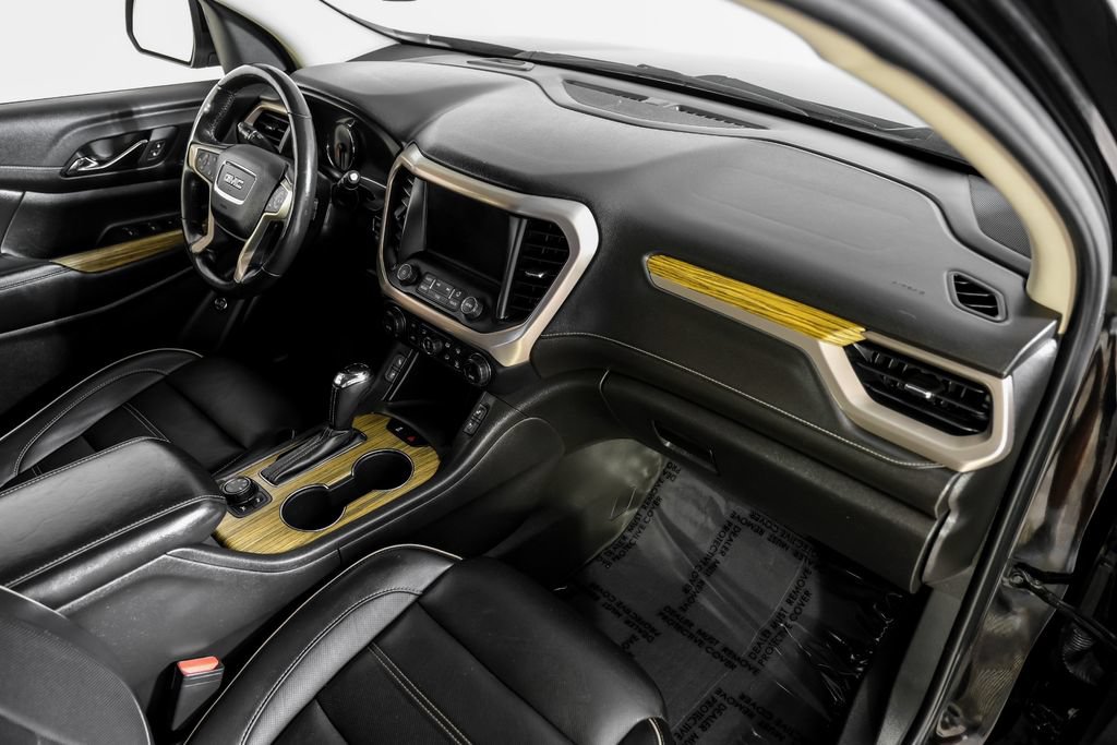Used 2019 GMC Acadia Denali AWD/4WD image 9