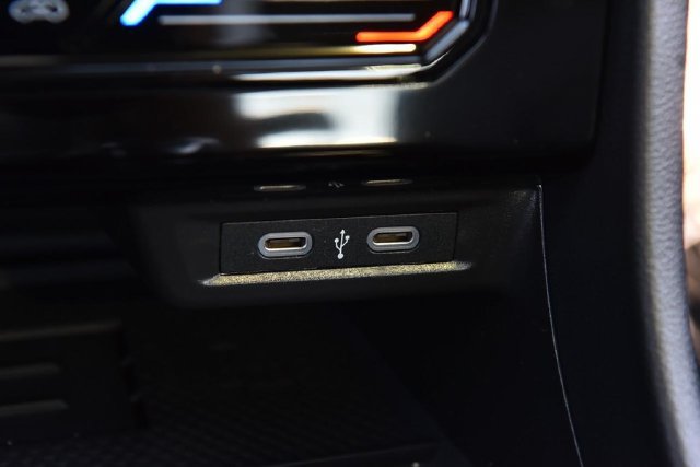 New 2027 Volkswagen Jetta GLI Autobahn FWD image 16