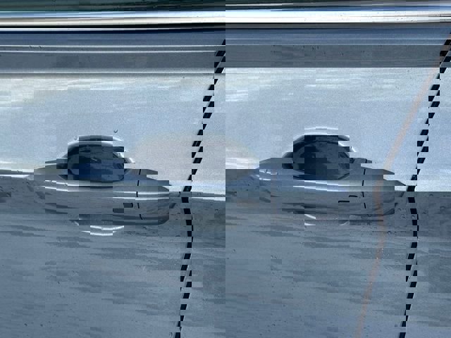 New 2025 Volkswagen Jetta SE image 12