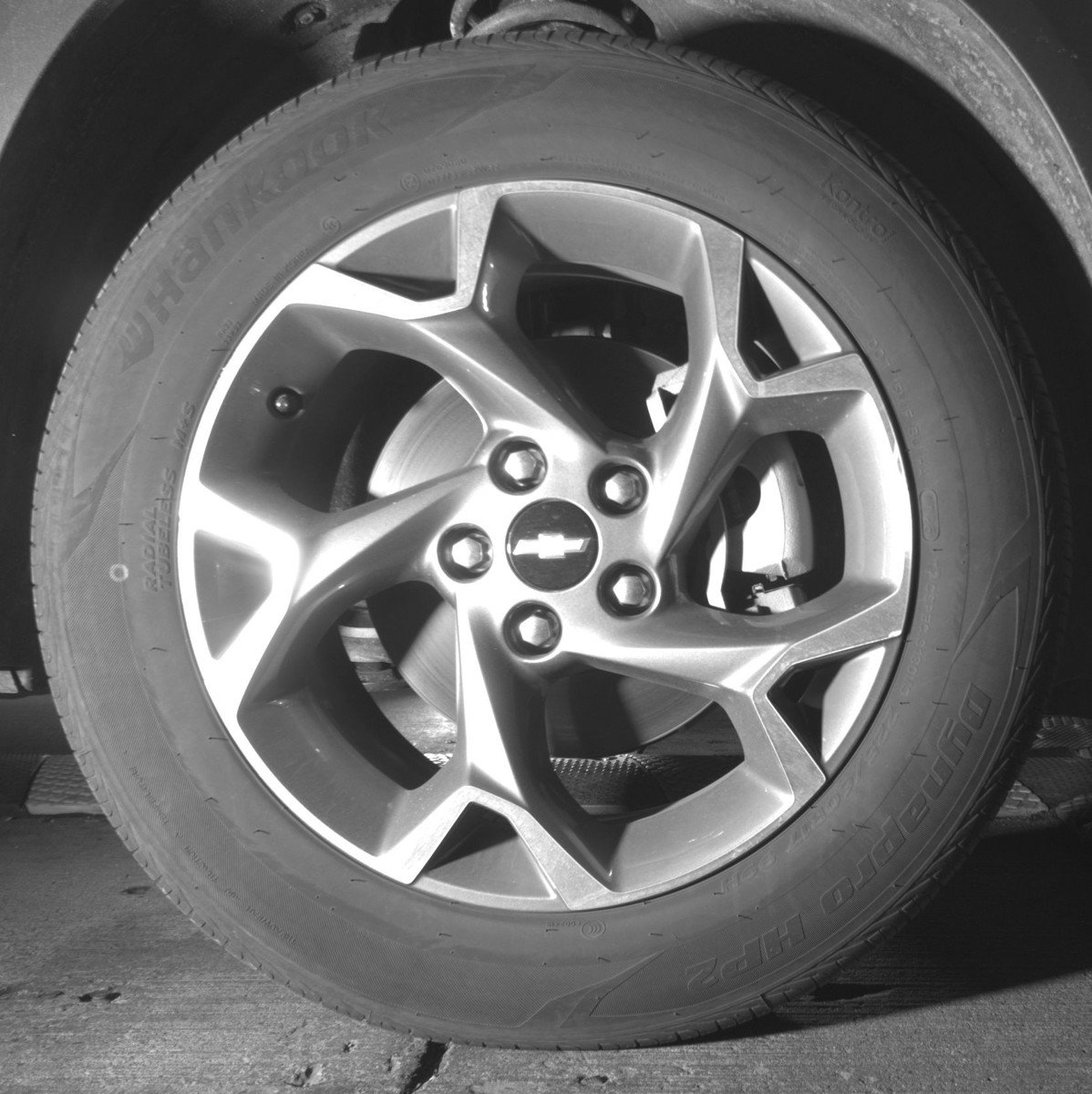 Used 2025 Chevrolet Trax LT w/ LT Convenience Package image 13