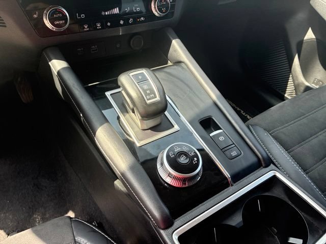 Used 2024 Mitsubishi Outlander SE FWD image 25