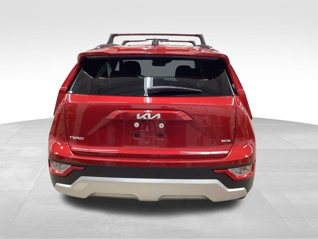 Certified 2025 Kia Niro EX FWD image 30