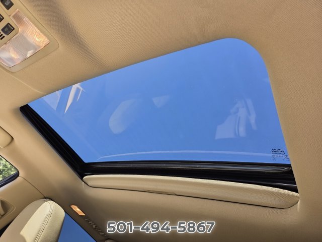 Used 2017 Toyota Highlander Limited FWD image 18