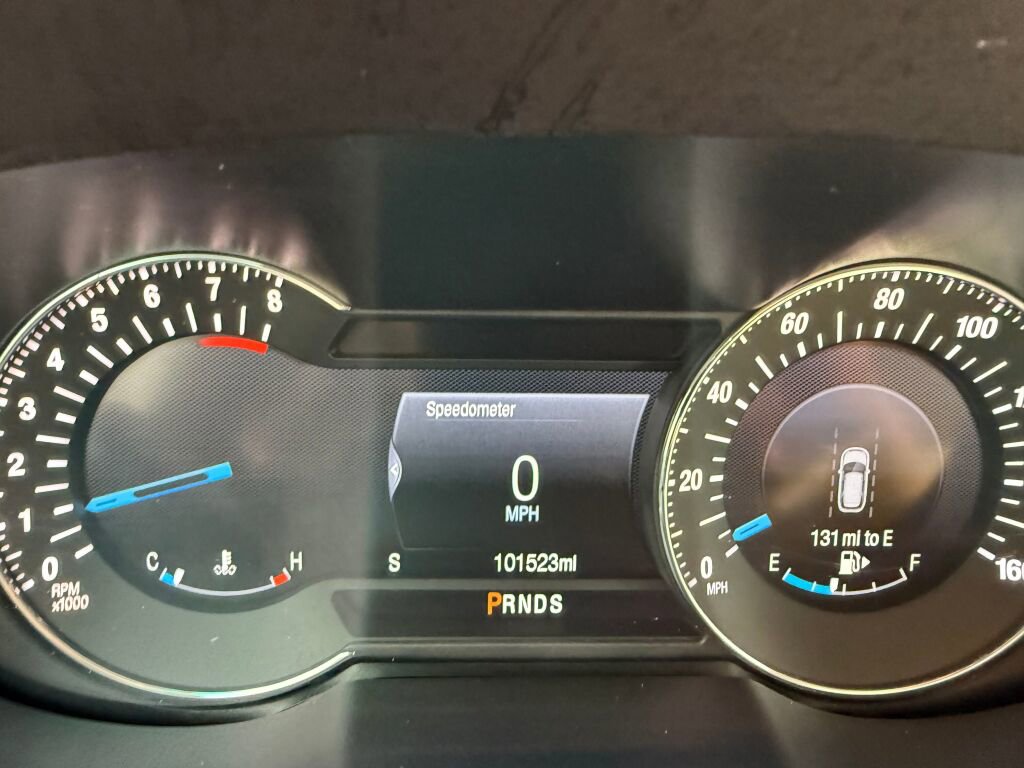 Used 2017 Ford Explorer Platinum image 14