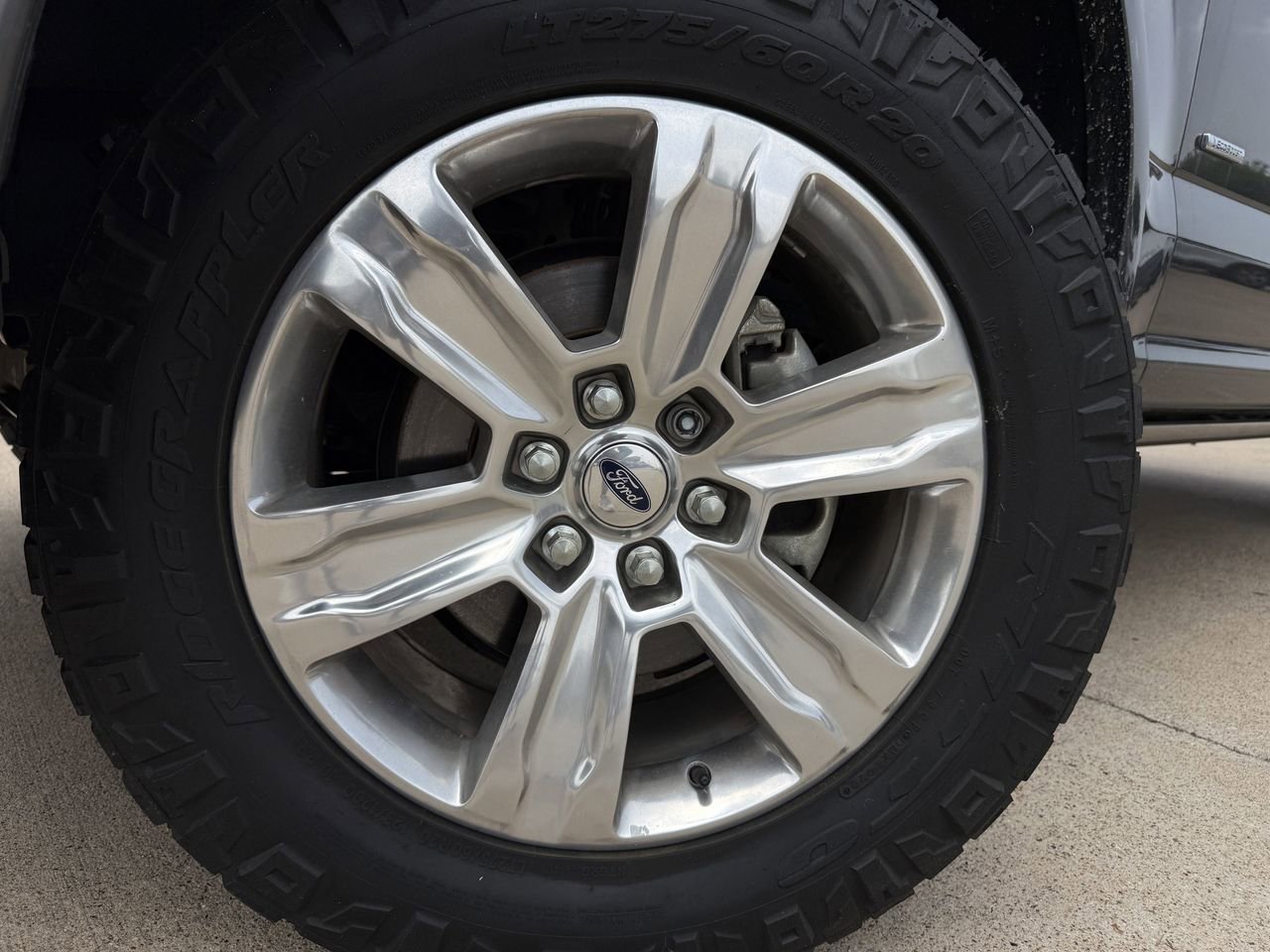 Used 2017 Ford F150 Platinum AWD/4WD image 11