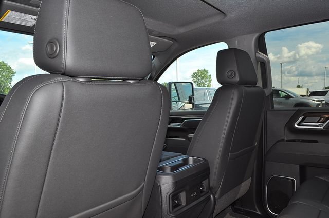 New 2026 Chevrolet Silverado 2500 LT w/ Safety Package AWD/4WD image 12
