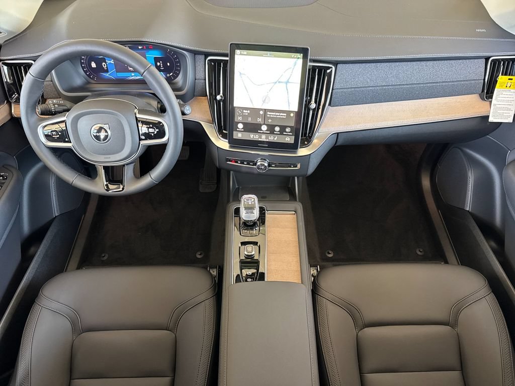 New 2026 Volvo XC90 B6 Core AWD/4WD image 12