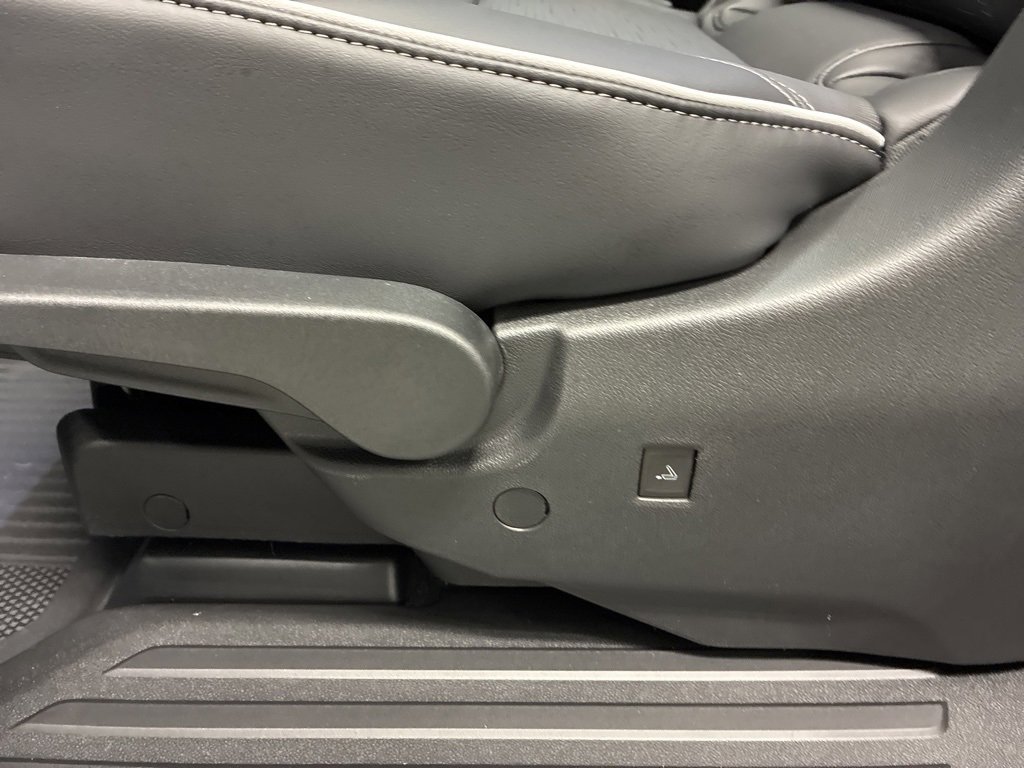 New 2026 Buick Enclave Sport Touring w/ Power Package image 42