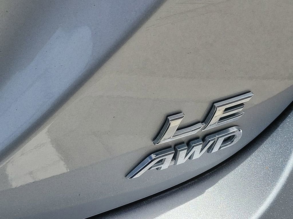 Used 2023 Toyota Camry LE AWD/4WD image 10