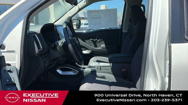 Used 2025 Nissan Frontier SV image 10