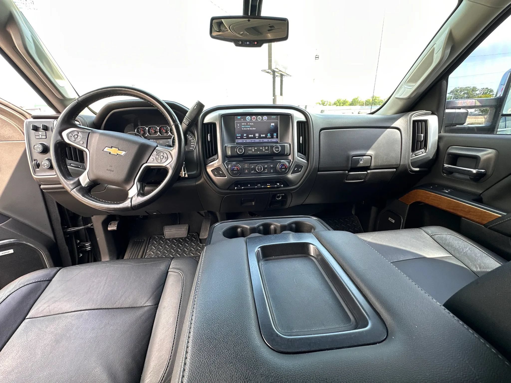 Used 2019 Chevrolet Silverado 3500 LTZ w/ Duramax Plus Package AWD/4WD image 15