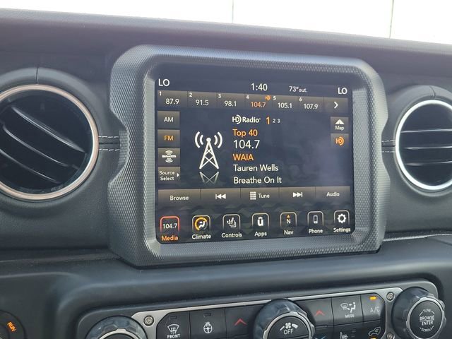 Used 2022 Jeep Wrangler Unlimited Sahara w/ Cold Weather Group image 24