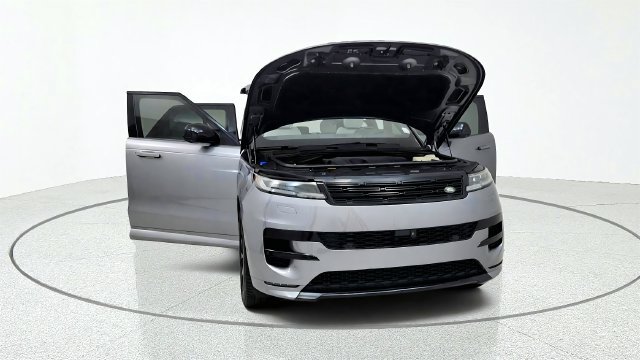 Used 2025 Land Rover Range Rover Sport Dynamic SE AWD/4WD image 12