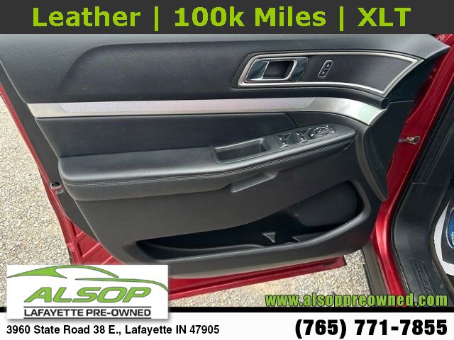 Used 2016 Ford Explorer XLT w/ Equipment Group 202A image 9