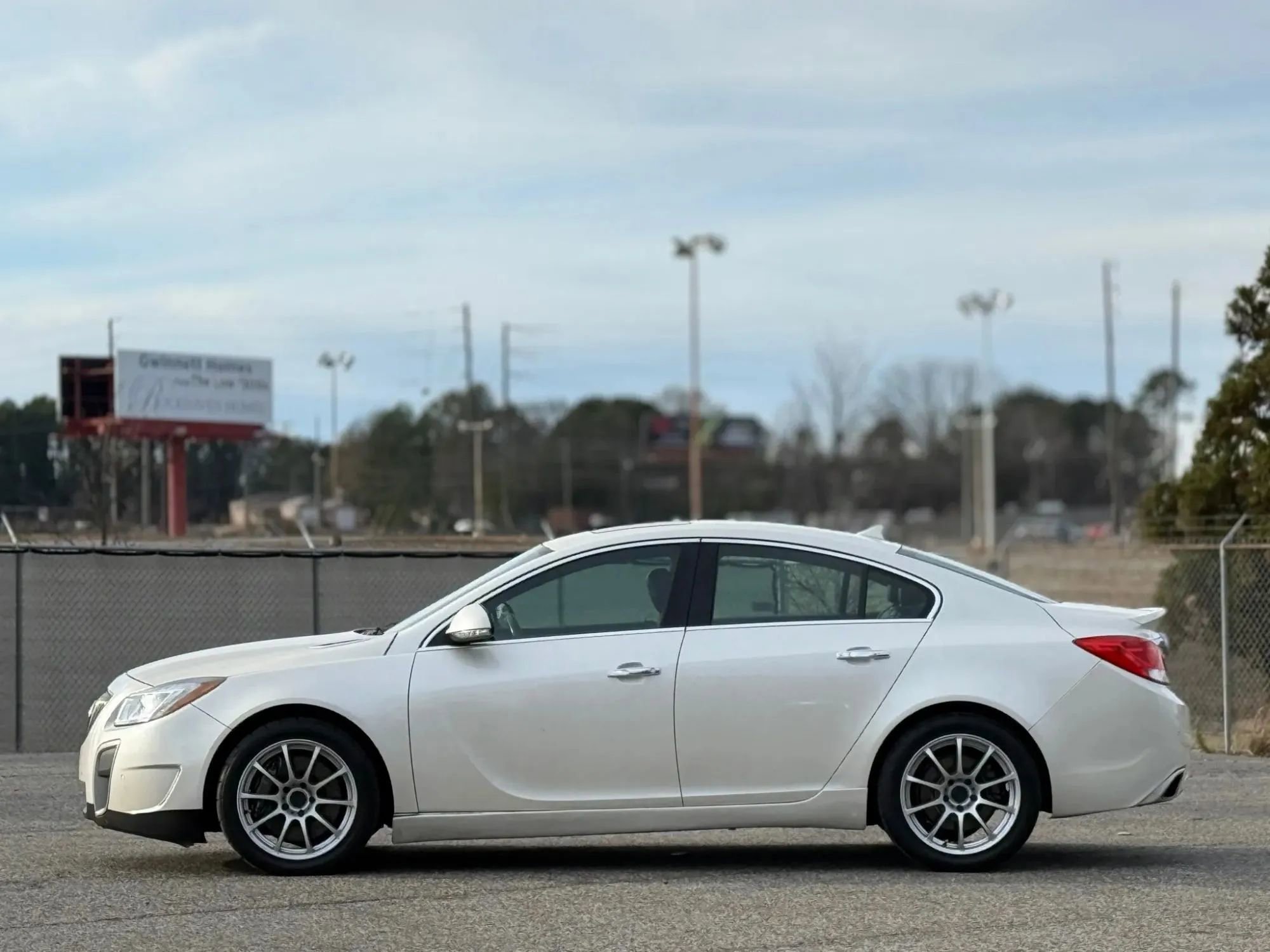Used 2013 Buick Regal GS FWD image 8