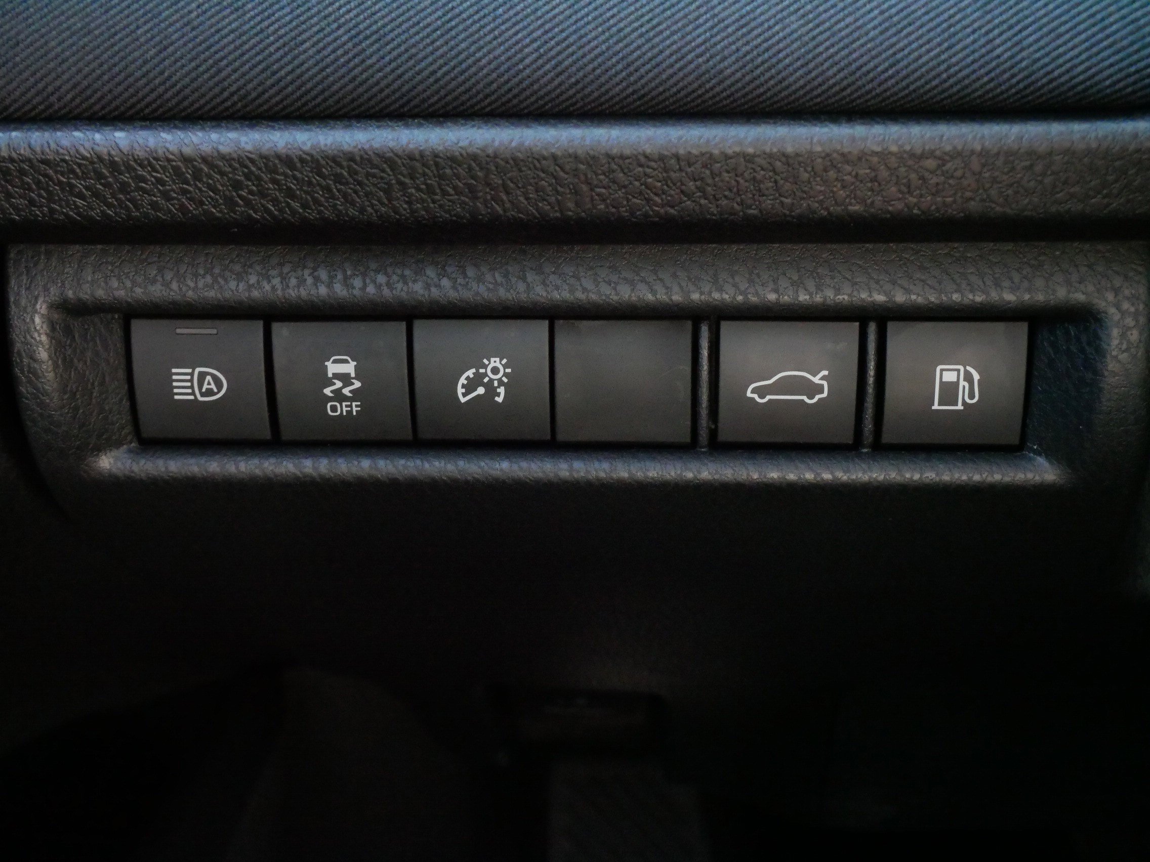 Certified 2026 Toyota Camry LE FWD image 26