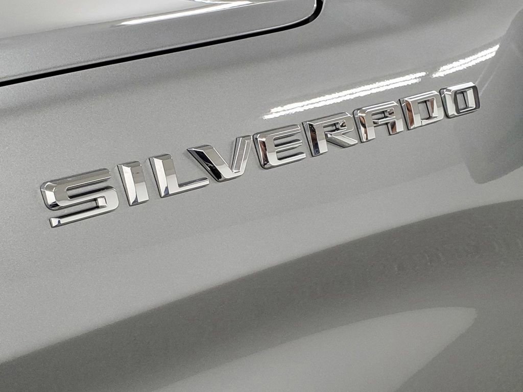 Used 2024 Chevrolet Silverado 1500 Custom image 27