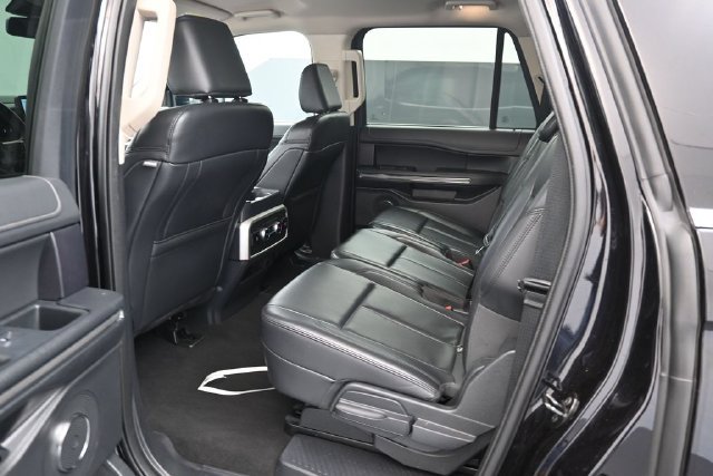 Used 2024 Ford Expedition Max XLT AWD/4WD image 14
