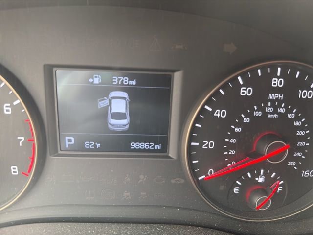 Used 2017 Kia Cadenza Premium FWD image 17