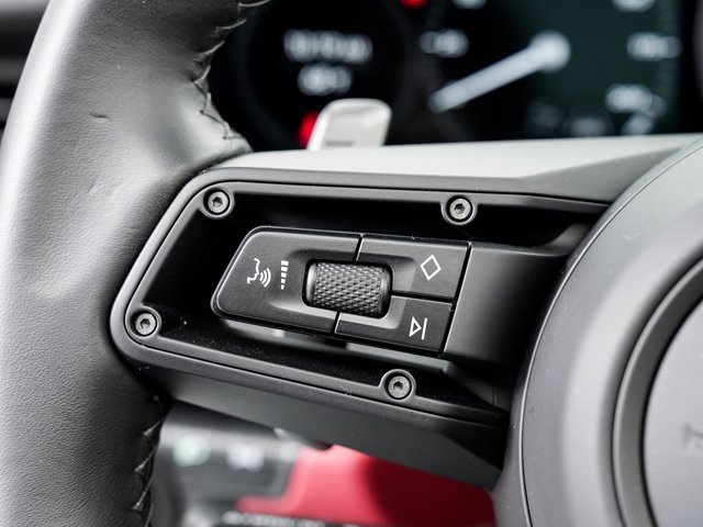 Used 2024 Porsche 911 Targa 4S image 14