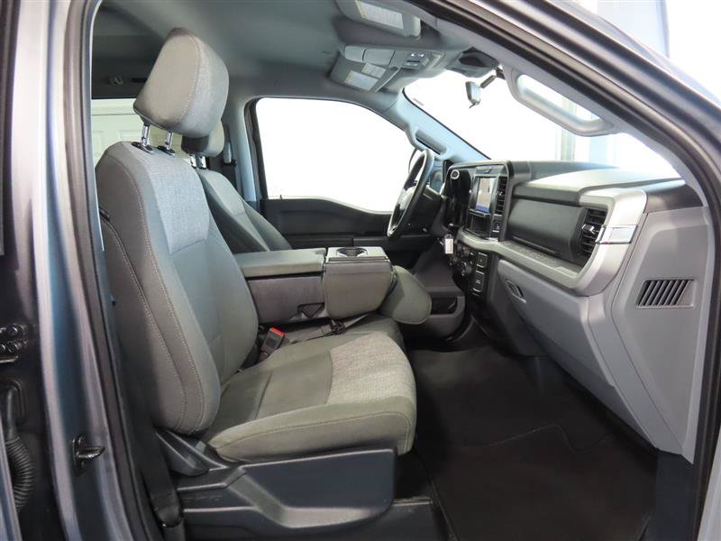 Used 2025 Ford F250 XLT AWD/4WD image 33