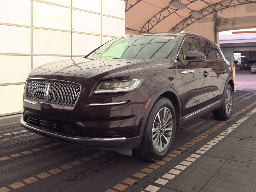 Used 2023 Lincoln Nautilus AWD w/ Premium Package image 1