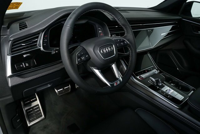 New 2026 Audi SQ8 Premium Plus image 4